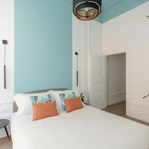 iflat-corso-deluxe-apartment.it-romehotels.com/